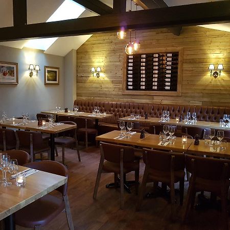 The Angel Inn Warminster Ngoại thất bức ảnh